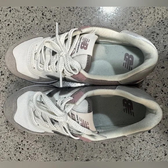 New Balance Women's 574 Core Casual Sneakers - Picture 7 of 8